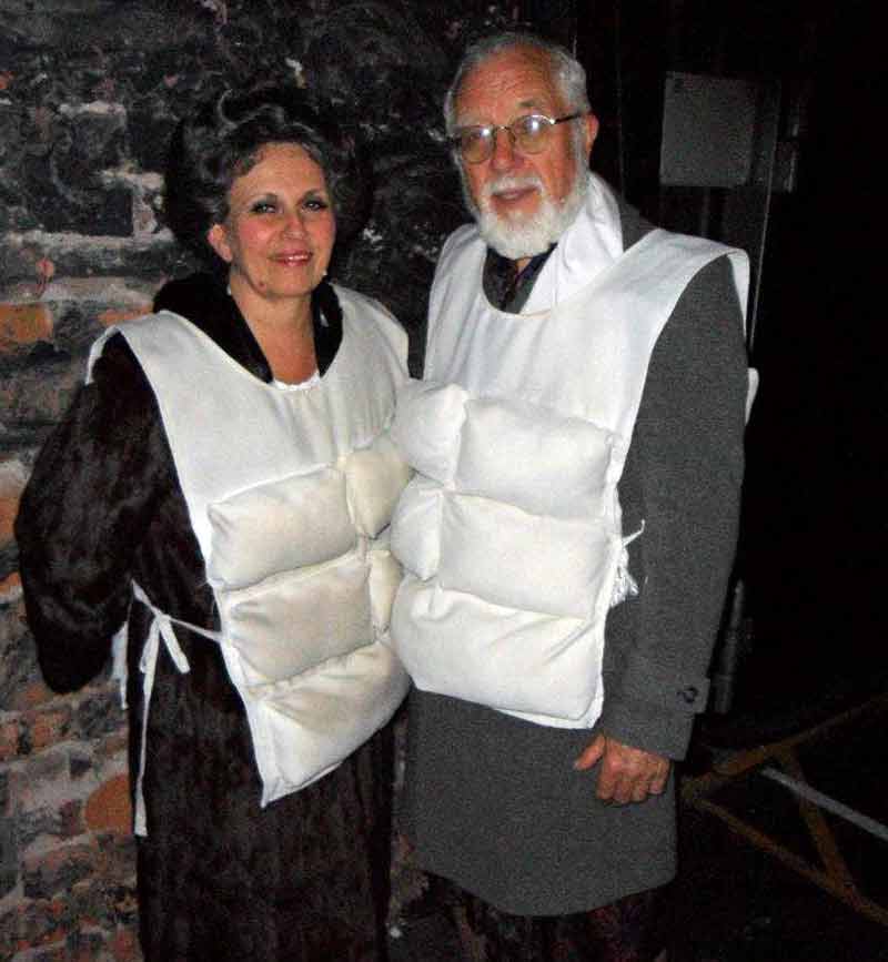 Denise Milnes, Eric Mates